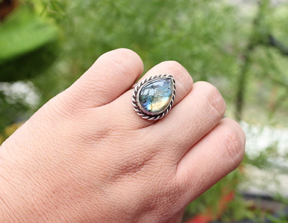 Artisan Labradorite Ring - Bezel set ring - Gemstone ring - Sterling silver ring - drop ring - Gift for her