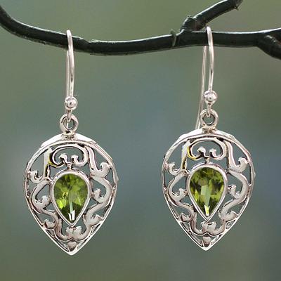 India Jewelry Earrings in Sterling Silver and Peridot , 'Lime Lace'