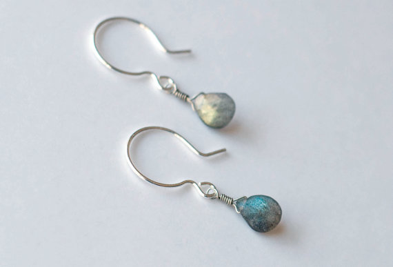 Labradorite Wire Wrapped Earrings, Labradorite Jewelry, Faceted Briolettes,Sterling Silver Jewelry,March birthstone Earring,Gemstone Earring