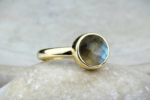 Labradorite ring,unique rings,gold ring,14k gold filled ring,solid gold ring,gemstone ring,bridal ring,wedding ring