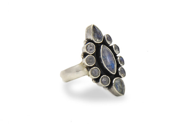 Moon stone ring - silver ring - Retro style ring