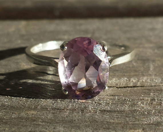 Natural Amethyst Ring, 3.5 Carat Oval Solitaire, Sterling Silver Wire Mount, Size 8, Gemstone Jewelry, Engagement Ring, Gemstone Ring
