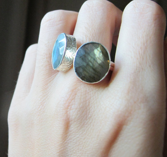 Silver Labradorite Ring- Stack Ring- Green Labradorite Ring- Blue Labradorite Ring- Gemstone Ring- Stone Ring- Cushion Ring