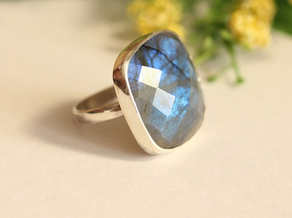 Statement Ring - Labradorite Ring - Bold cushion- Square ring - Bezel ring - Gemstone ring - Sterling silver ring - Gift for her
