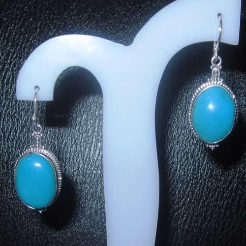 Sterling Silver Turquoise Earring 7.41