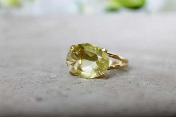 gemstone ring,lemon quartz ring,gold ring,yellow quartz,oval ring,cocktail rings,prong setting ring