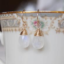 Moonstone Earrings , Gemstone Earrings , Gold Moonstone , June Birthstone Earrings