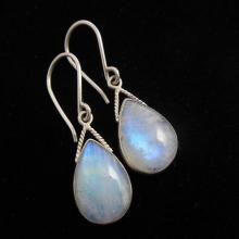 Sterling Silver Rainbow moonstone earrings - Dangle earrings - Bezel set earrings - Cabochon earring - Gemstone earrings